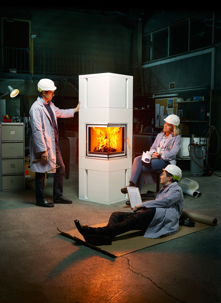 Engineers relaxing in front of the fire. Advertising for Norpeis by Dinamo and Håvard Schei.