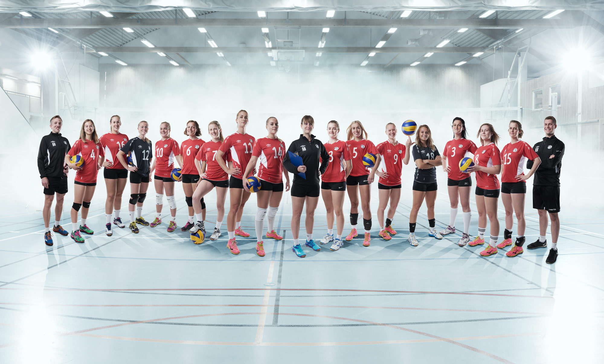 web_OSI_Womens_Volleyball_Team2016_havardschei